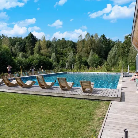 Stylish Retreat With Garden * Antoing