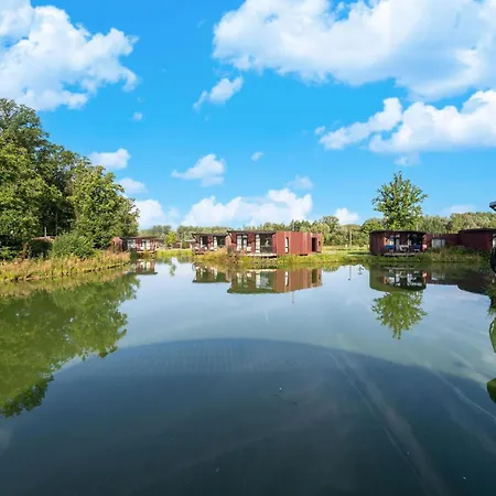 Stylish Retreat With Garden Holiday home *